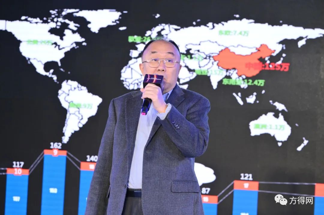 披挂而战的北汽重卡总经理吴越俊,北汽重卡副总裁,技术中心主任林梅友